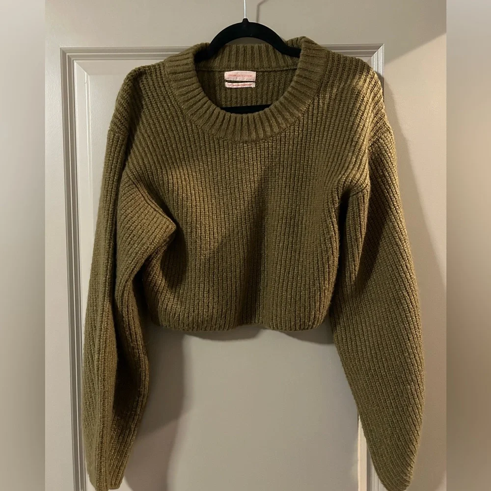 Urban Outfitters Olive Green Cropped Sweater - Picture 1 of 3
